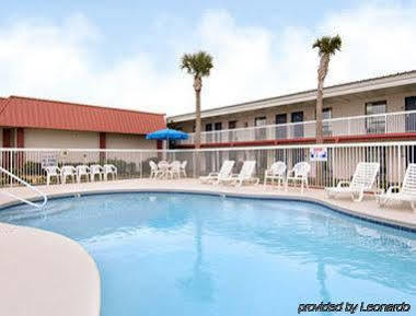 Howard Johnson By Wyndham Valdosta Extérieur photo